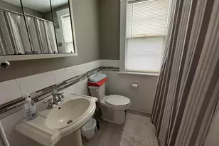1928 Chapel St, New Haven, CT 06515 - Photo 21