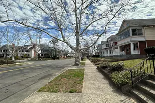 1928 Chapel St, New Haven, CT 06515 - Photo 5