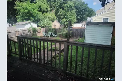 98 Holcomb Avenue, Stamford, CT 06906 - Photo 5