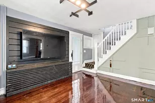 315 Frost Rd, Waterbury, CT 06705 - Photo 9
