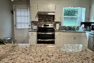 128 Rockwell Rd, Bethel, CT 06801 - Photo 19