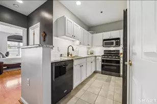 105 Richards Ave, Norwalk, CT 06854 - Photo 7
