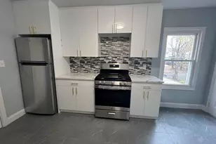 268 Davenport Ave, New Haven, CT 06519 - Photo 3