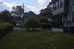 427 Center St, Meriden, CT 06450 - Photo 5