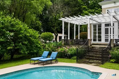 33 Sycamore Road, West Hartford, CT 06117 - Photo 5