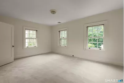 33 Sycamore Road, West Hartford, CT 06117 - Photo 35