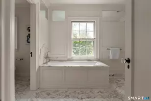 33 Sycamore Rd, West Hartford, CT 06117 - Photo 25