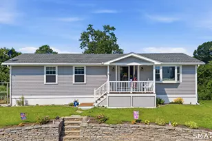 45 Biscayne Blvd, Old Lyme, CT 06371 - Photo 1