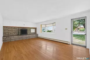 349 S Cherry St, Wallingford, CT 06492 - Photo 9