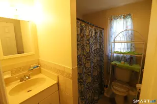106 Florence St, Manchester, CT 06040 - Photo 23