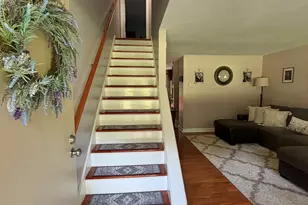18 Woodcrest Dr, Burlington, CT 06013 - Photo 7