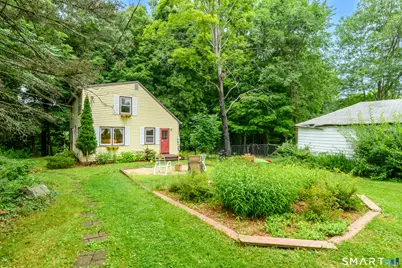 24 Yale Avenue, Middlebury, CT 06762 - Photo 9