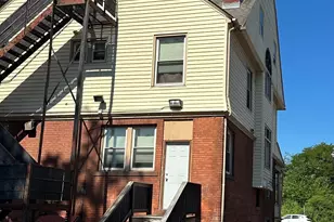 104 Gillett St, Hartford, CT 06105 - Photo 17
