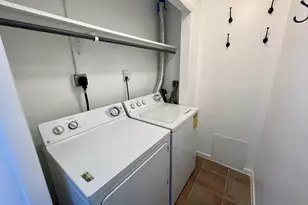 36 7th St, Stamford, CT 06905 - Photo 11