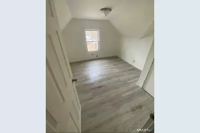 27 Lilac Street, New Haven, CT 06511 - Photo 13