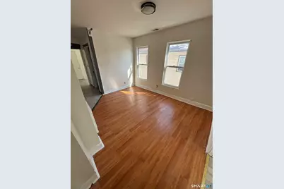 27 Lilac Street, New Haven, CT 06511 - Photo 9