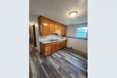 11 Sunrise Terrace #Basement Studio, Bristol, CT 06010 - Photo 3