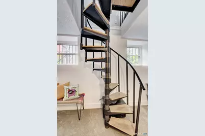 33 Charter Oak Place #2, Hartford, CT 06106 - Photo 25