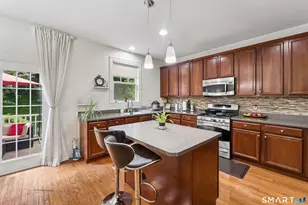 52 Lawrence Ave, Danbury, CT 06810 - Photo 9