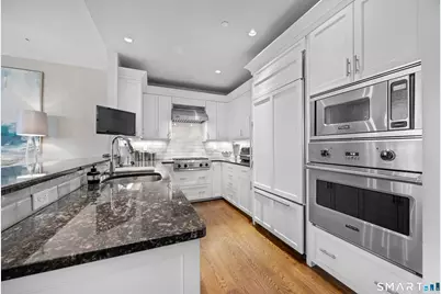 100 Parrott Drive #1402, Shelton, CT 06484 - Photo 5