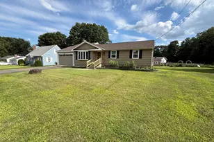 33 Provencher Dr, Plainville, CT 06062 - Photo 3