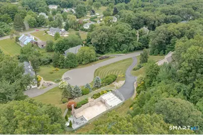 32 King Richards Court, Avon, CT 06001 - Photo 1