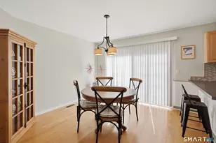 1001 Lexington Blvd, Bethel, CT 06801 - Photo 11