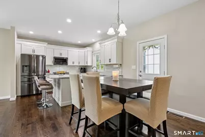 17 Sea View Terrace, Waterford, CT 06385 - Photo 7