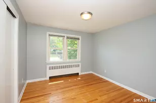 28 E Clover Cir, Hamden, CT 06514 - Photo 21