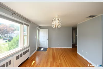 28 East Clover Circle, Hamden, CT 06514 - Photo 5