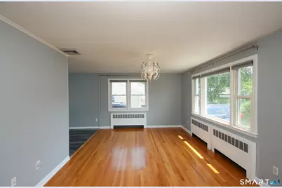 28 East Clover Circle, Hamden, CT 06514 - Photo 3