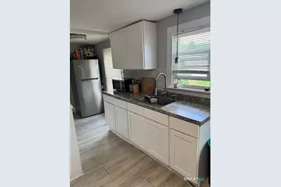 20 Cherry Street, Waterbury, CT 06702 - Photo 5