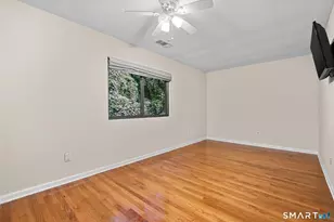 140 Thompson St, East Haven, CT 06513 - Photo 15