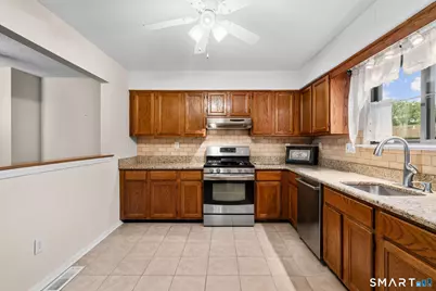140 Thompson Street #16A, East Haven, CT 06513 - Photo 11