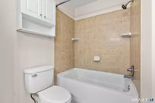 140 Thompson St, East Haven, CT 06513 - Photo 23