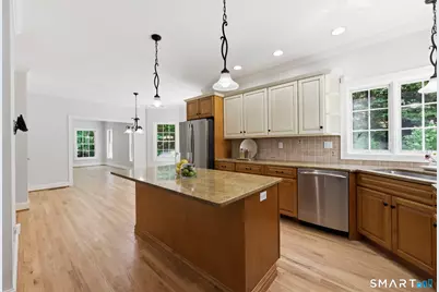 9 Ventres Way, Burlington, CT 06013 - Photo 11
