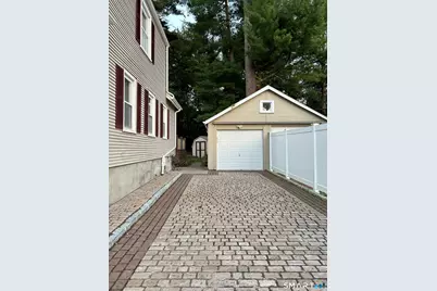 102 Cottage Road, Enfield, CT 06082 - Photo 23