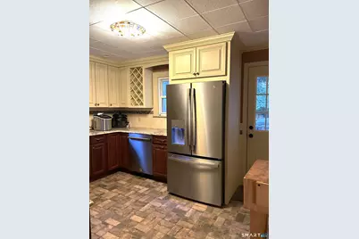 102 Cottage Road, Enfield, CT 06082 - Photo 7