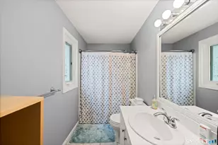 122 Oak Ridge Dr, Windsor Locks, CT 06096 - Photo 15