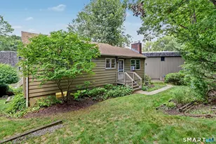 104 1/2 Ledgebrook Dr, Norwalk, CT 06854 - Photo 33