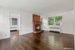 104 1/2 Ledgebrook Dr, Norwalk, CT 06854 - Photo 5