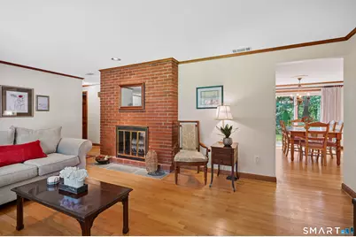 322 Carriage Drive, Glastonbury, CT 06033 - Photo 5