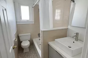 160 Main St, West Haven, CT 06516 - Photo 3