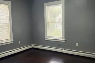 34 Lenox St, Hartford, CT 06112 - Photo 13