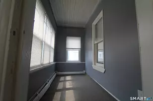 34 Lenox St, Hartford, CT 06112 - Photo 5