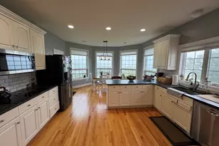 556 Hill St, Bristol, CT 06010 - Photo 5