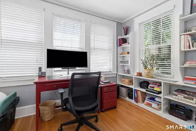 19 Crestview Avenue, Stamford, CT 06907 - Photo 5
