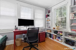 19 Crestview Ave, Stamford, CT 06907 - Photo 5