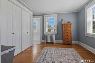 19 Crestview Ave, Stamford, CT 06907 - Photo 13