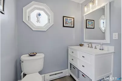 19 Crestview Avenue, Stamford, CT 06907 - Photo 9